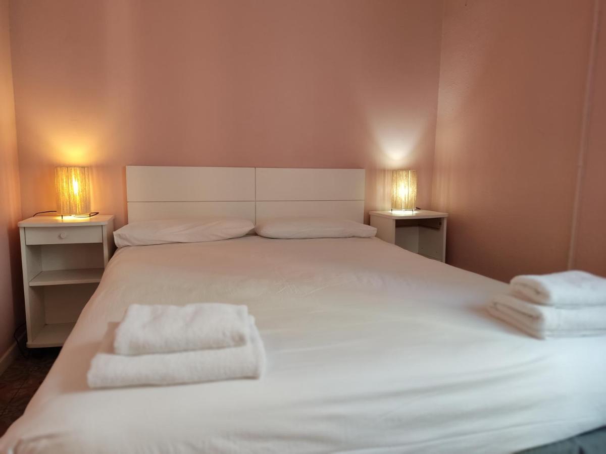 Hostal Del Palau Barcelona Luaran gambar