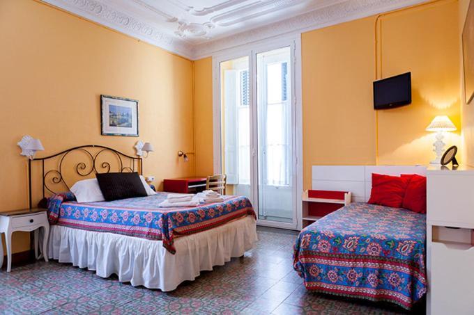 Hostal Del Palau Barcelona Luaran gambar